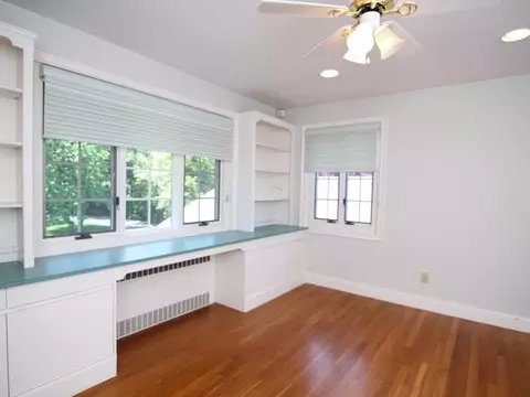 136 Beacon Ave, Warwick, RI 02889 photo 15