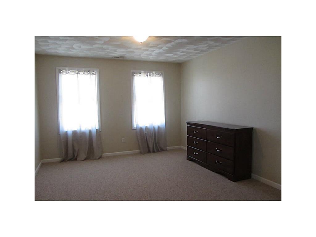 7 Vanstone Ave, Warwick, RI 02889 photo 11