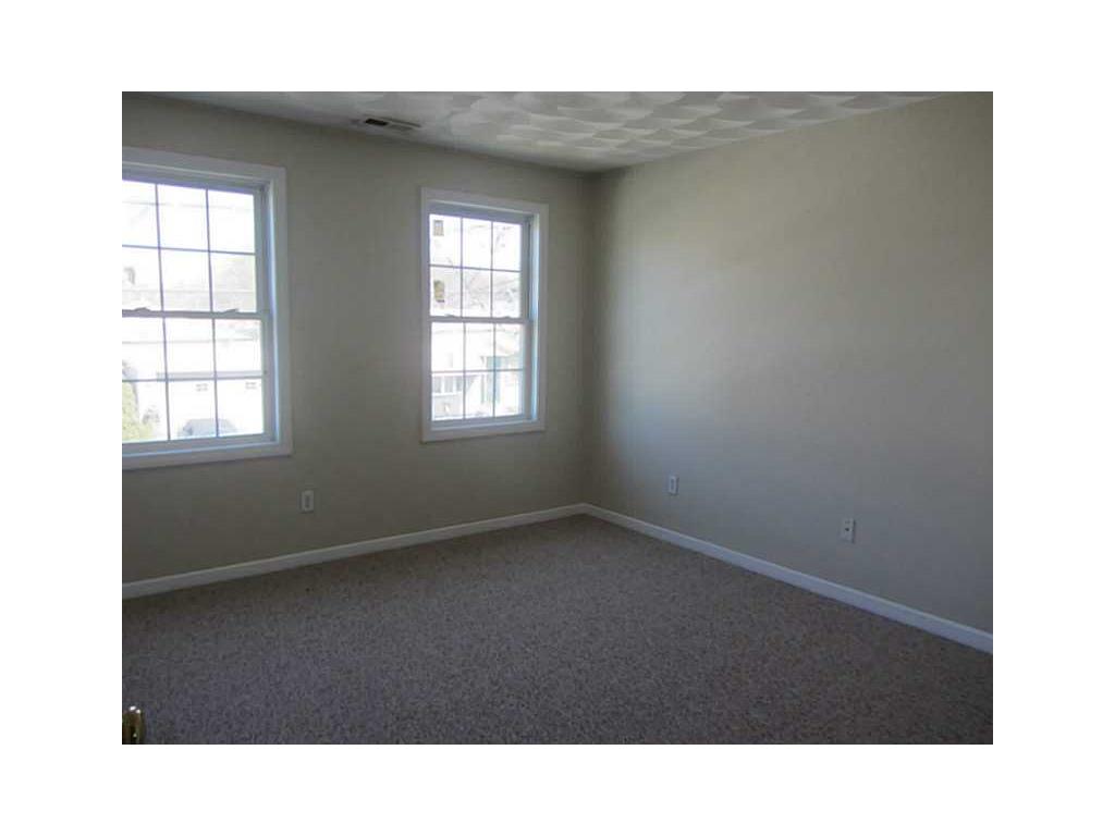 7 Vanstone Ave, Warwick, RI 02889 photo 20