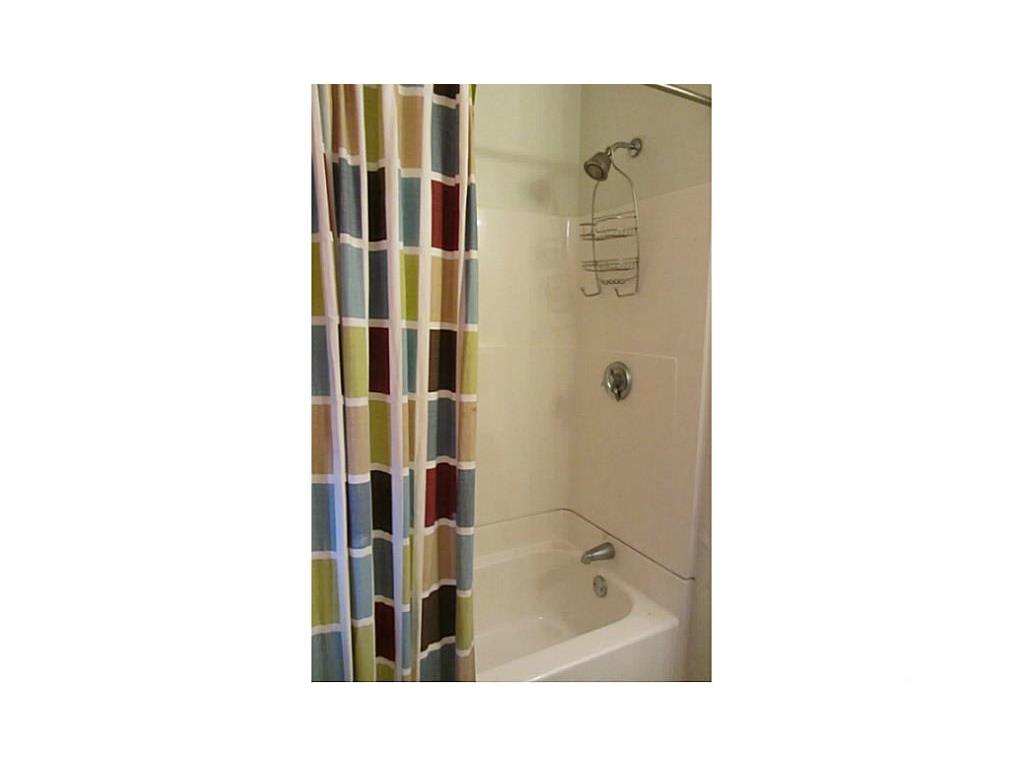 7 Vanstone Ave, Warwick, RI 02889 photo 17