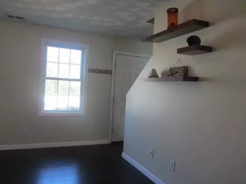 7 Vanstone Ave, Warwick, RI 02889 photo 21