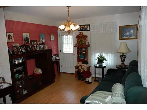 193 Knight St, Woonsocket, RI 02895 photo 11