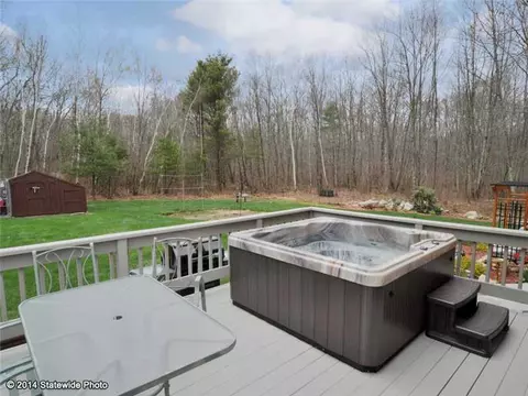 879 Reynolds Rd, Glocester, RI 02814 photo 20