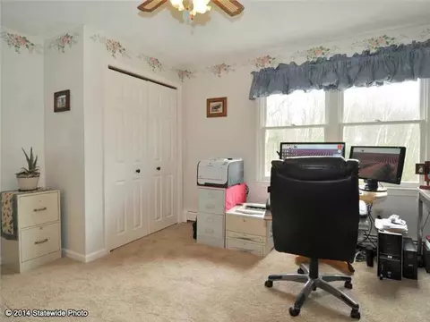 879 Reynolds Rd, Glocester, RI 02814 photo 13
