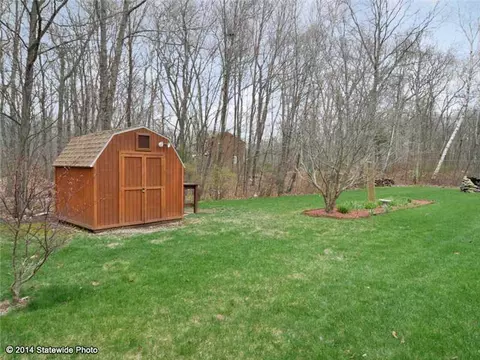 879 Reynolds Rd, Glocester, RI 02814 photo 22