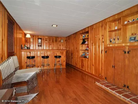 56 Flora Ave, Woonsocket, RI 02895 photo 4