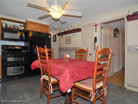 56 Flora Ave, Woonsocket, RI 02895 photo 7