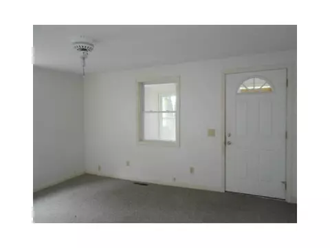 41 Morris St, Warwick, RI 02889 photo 6