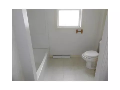 41 Morris St, Warwick, RI 02889 photo 9