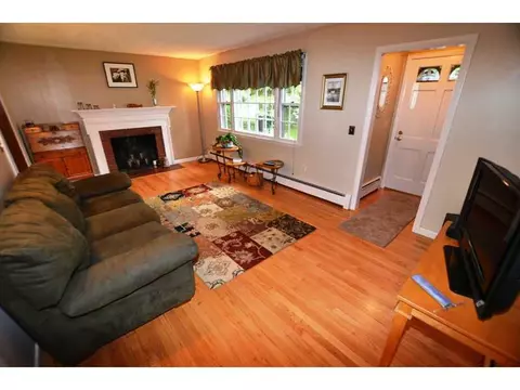 20 Nutmeg Dr, Westerly, RI 02891 photo 9