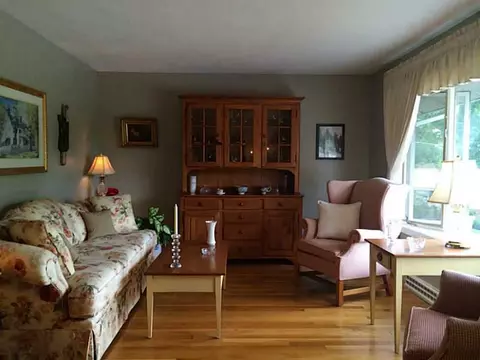 6 Blue Stone Dr, Woonsocket, RI 02895 photo 5