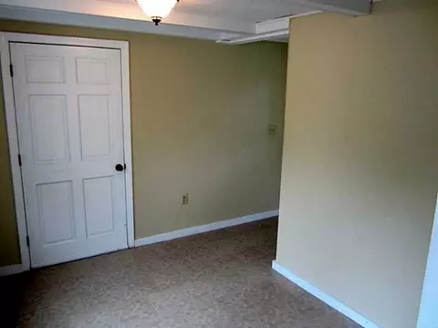 108 Glendale Ave, Warwick, RI 02889 photo 6