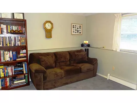 7 Ormand Dr, Barrington, RI 02806 photo 13
