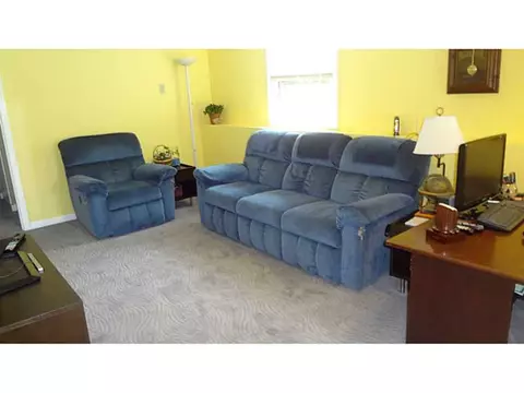 7 Ormand Dr, Barrington, RI 02806 photo 12