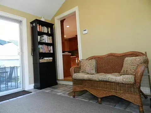 145 Spring Green Rd, Warwick, RI 02888 photo 6