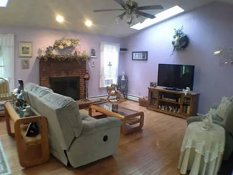 5686 Flat River Rd, Coventry, RI 02827 photo 3