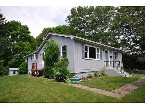 46 Bellevue Ave, Westerly, RI 02891 photo 1