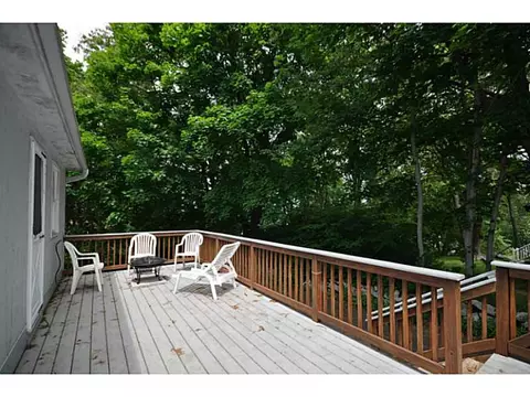 46 Bellevue Ave, Westerly, RI 02891 photo 4
