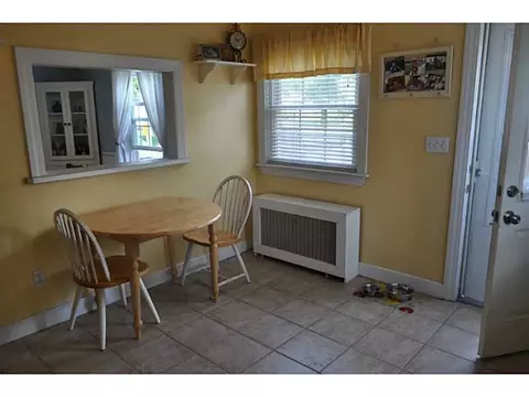 76 Cavalcade Blvd, Warwick, RI 02889 photo 6