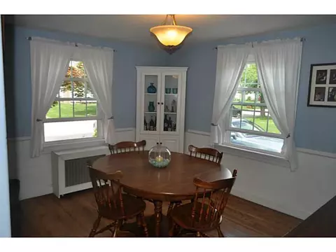 76 Cavalcade Blvd, Warwick, RI 02889 photo 4