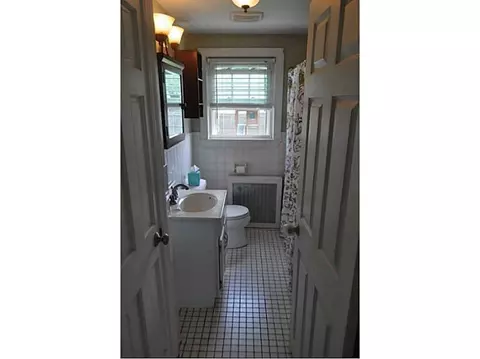 76 Cavalcade Blvd, Warwick, RI 02889 photo 11