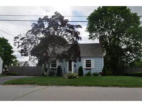 76 Cavalcade Blvd, Warwick, RI 02889 photo 19