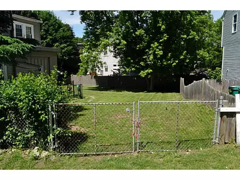 187 Orchard St, Woonsocket, RI 02895 photo 5