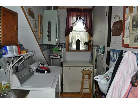 187 Orchard St, Woonsocket, RI 02895 photo 13