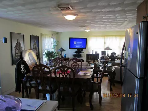 69 Spadina Ave, Warwick, RI 02889 photo 6