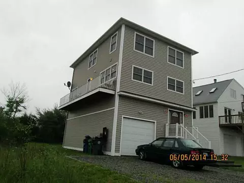 69 Spadina Ave, Warwick, RI 02889 photo 1