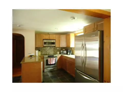 12 Dexter St, Coventry, RI 02816 photo 5