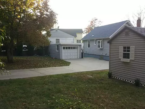 113 E Shore Dr, Coventry, RI 02816 photo 8