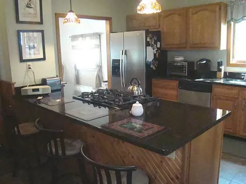765 3rd Ave, Woonsocket, RI 02895 photo 14
