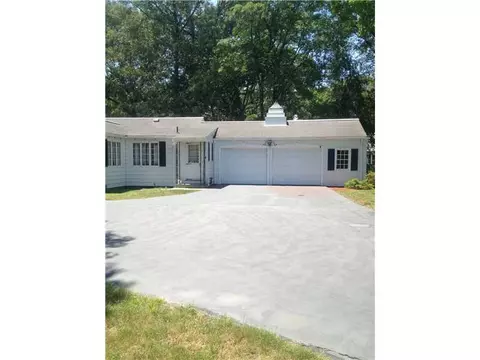 70 Coldbrook Rd, Warwick, RI 02888 photo 6