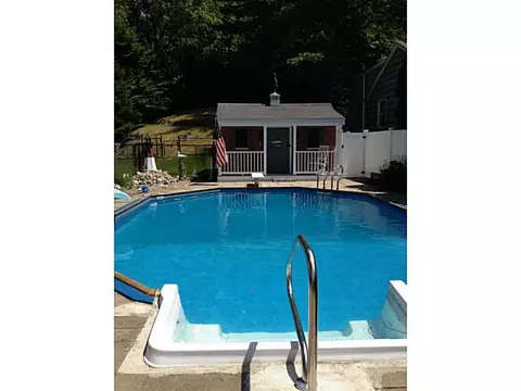 874 Elm St, Woonsocket, RI 02895 photo 20