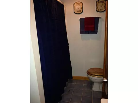 874 Elm St, Woonsocket, RI 02895 photo 18