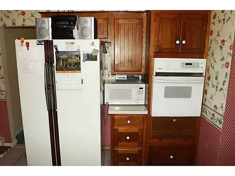 446 Franklin Rd, Coventry, RI 02816 photo 4