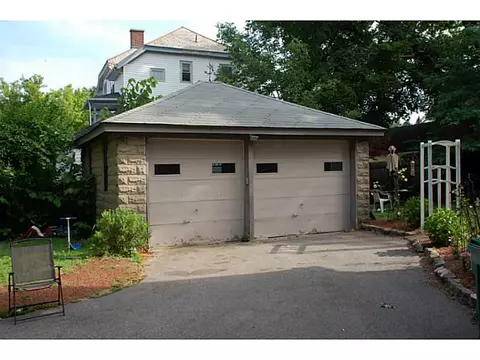 68 Gaskill St, Woonsocket, RI 02895 photo 3
