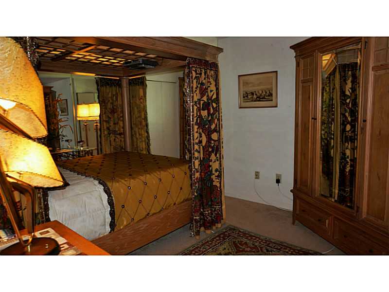 313 Chatham Cir, Warwick, RI 02886 photo 7