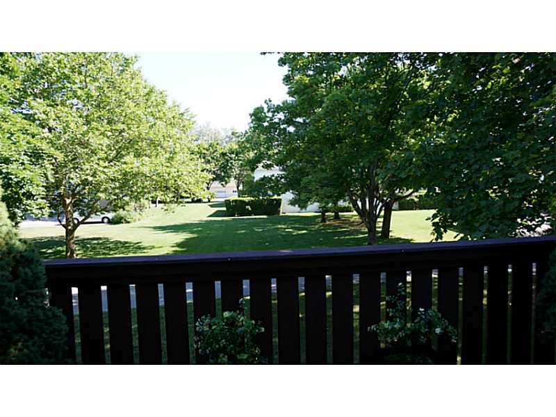 313 Chatham Cir, Warwick, RI 02886 photo 12