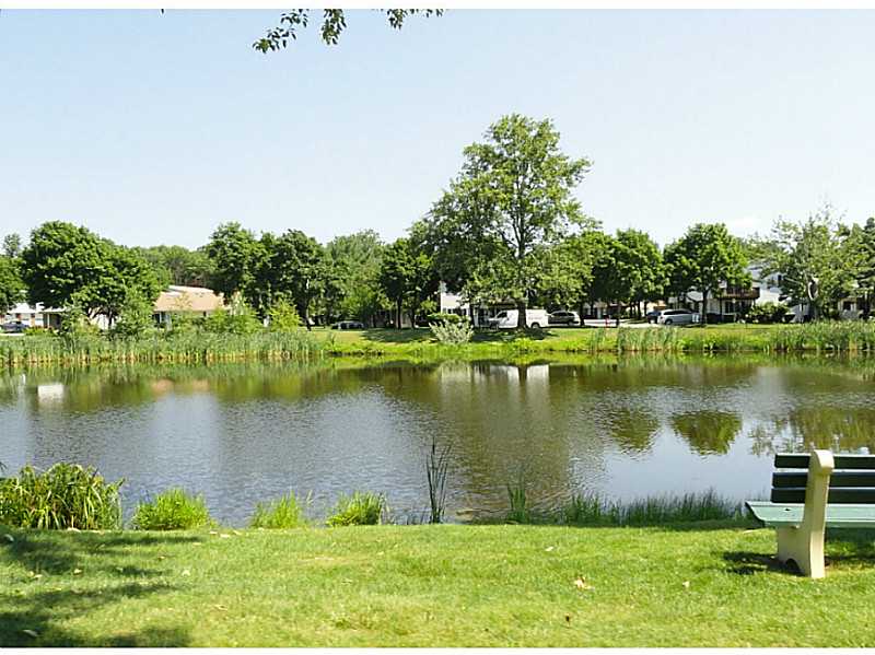 313 Chatham Cir, Warwick, RI 02886 photo 22