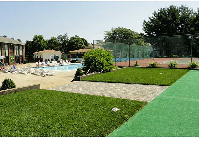 313 Chatham Cir, Warwick, RI 02886 photo 19