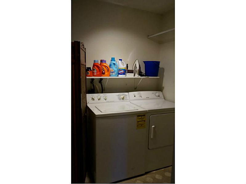 313 Chatham Cir, Warwick, RI 02886 photo 14