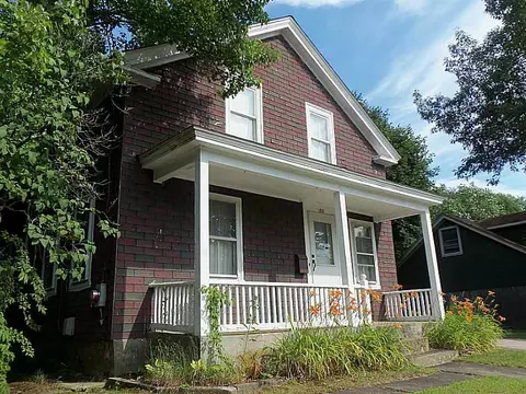 150 Blade St, Warwick, RI 02886 photo 4