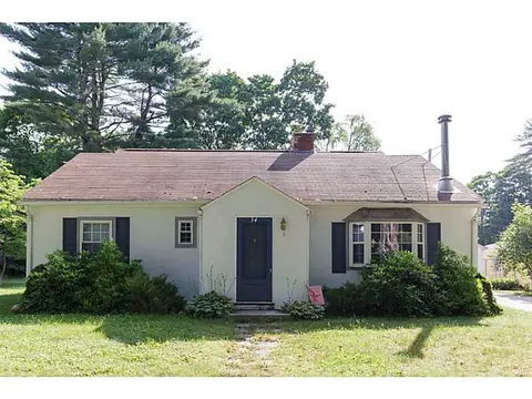 34 Maple Leaf Rd, Glendale, RI 02826 photo 15