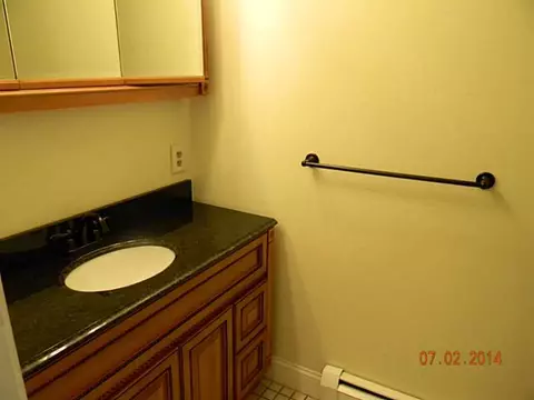 136 Eastgate Dr, Warwick, RI 02886 photo 4