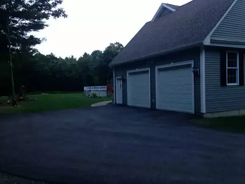 77 Kings Crossing Rd, Exeter, RI 02822 photo 2