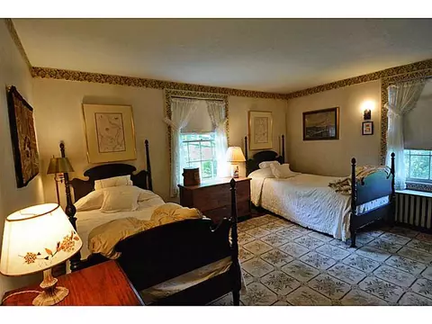 89 Beach St, Westerly, RI 02891 photo 20
