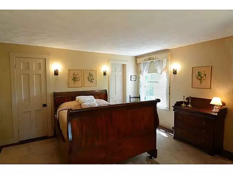 89 Beach St, Westerly, RI 02891 photo 18