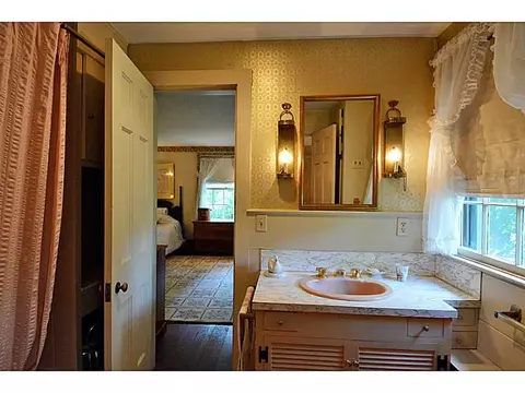 89 Beach St, Westerly, RI 02891 photo 16